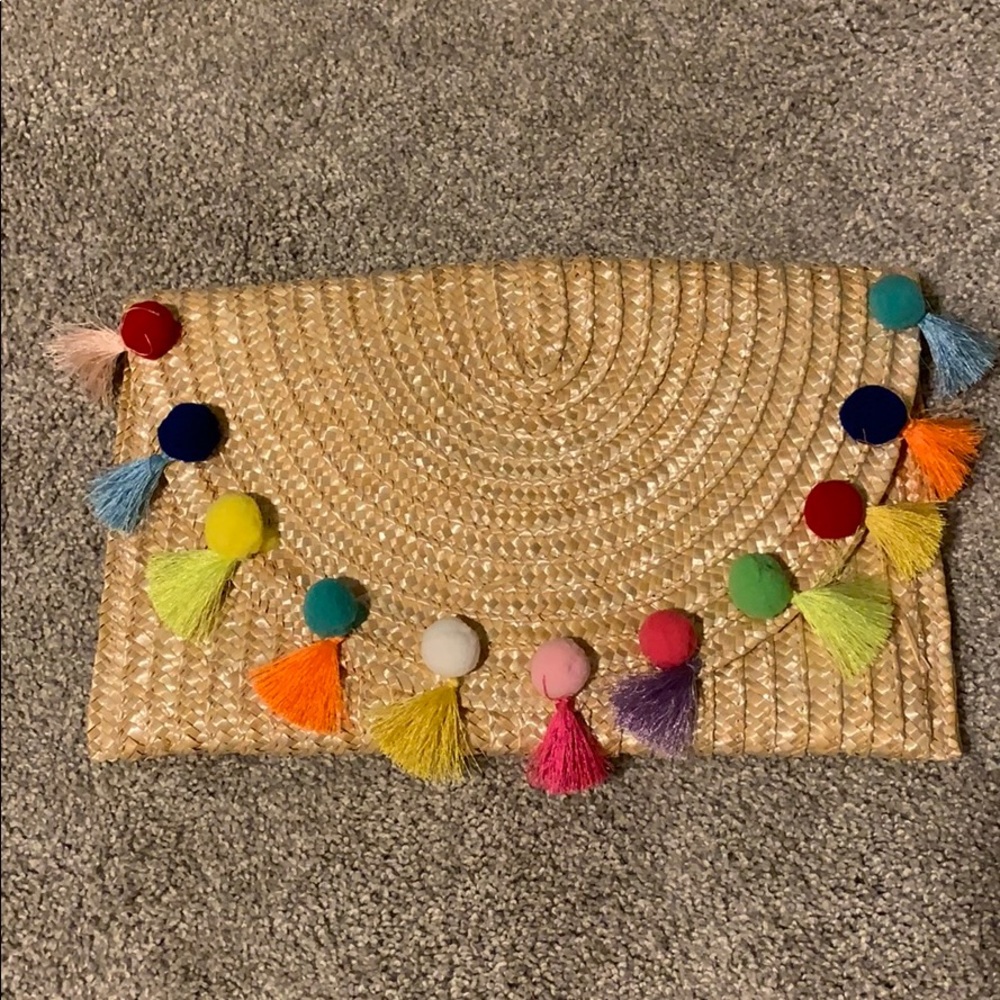 Brand New Straw Pom Pom Clutch